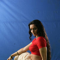 Shweta Menon - Thaaram Tamil Movie Stills | Picture 37639